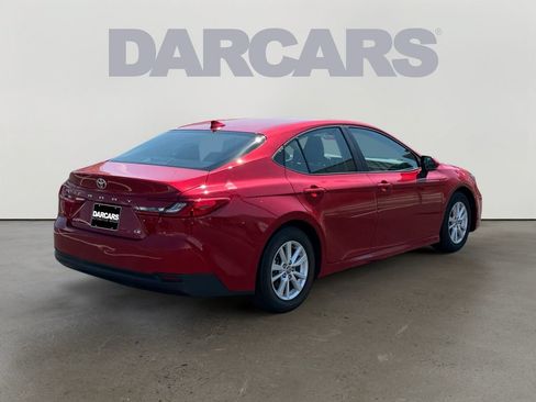 Used 2025 Toyota Camry LE FWD image 7