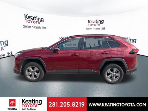 Used 2023 Toyota RAV4 XLE image 4