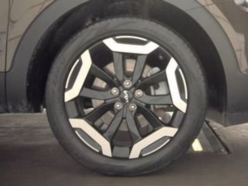 Used 2025 Kia Telluride S AWD/4WD image 15