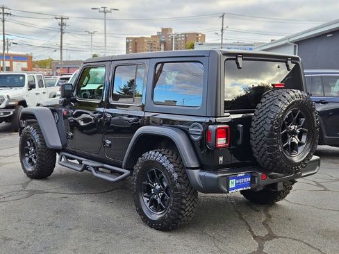 Used 2024 Jeep Wrangler Sport image 3