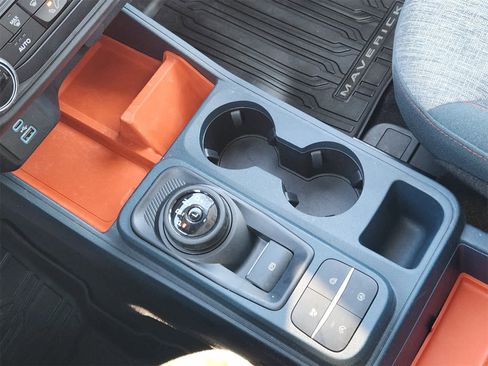 Used 2023 Ford Maverick XLT image 20