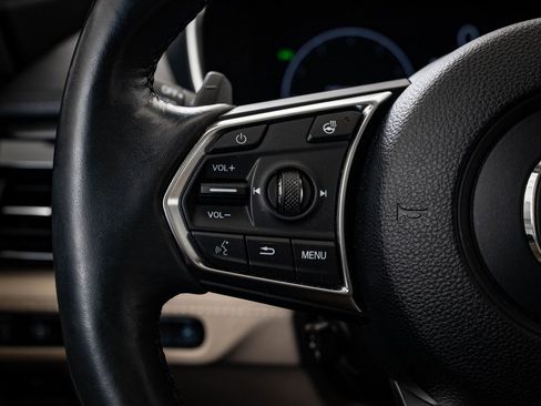 Certified 2025 Acura MDX w/ Advance Package image 29