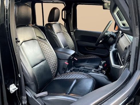 Certified 2023 Jeep Gladiator Overland image 23