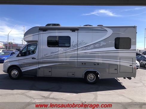 Used 2019 Mercedes-Benz Sprinter 170 image 5