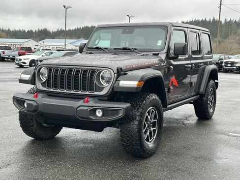 Used 2025 Jeep Wrangler Unlimited Rubicon image 6