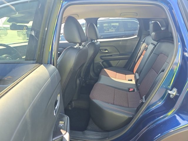 Used 2026 Nissan Kicks SR AWD/4WD image 14