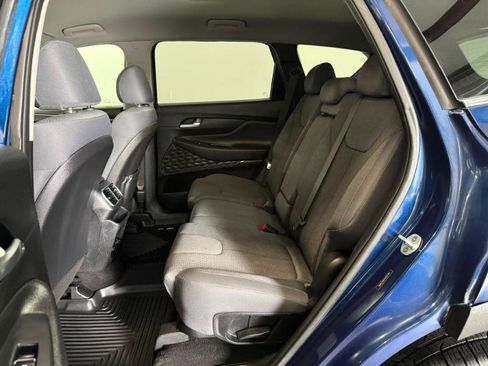 Used 2019 Hyundai Santa Fe SE FWD image 17