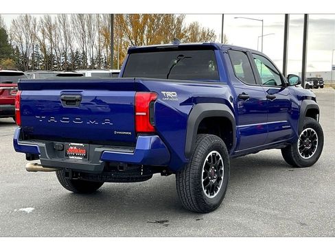 Used 2024 Toyota Tacoma TRD Sport image 15