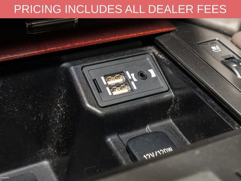 Used 2016 Lexus GX 460 w/ Premium Package AWD/4WD image 17