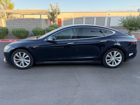 Used 2013 Tesla Model S image 6