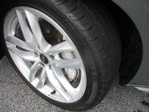 Used 2023 Audi A4 2.0T Premium Plus image 9