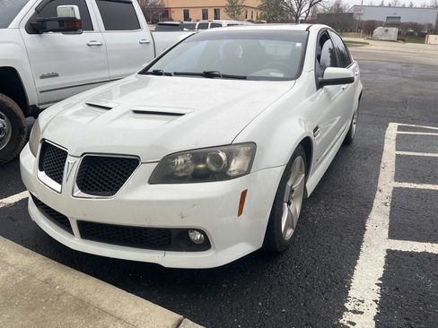 Used 2009 Pontiac G8 GT w/ Premium Package image 1