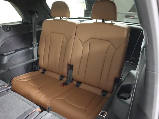 Certified 2023 Audi Q7 3.0T Prestige AWD/4WD image 23