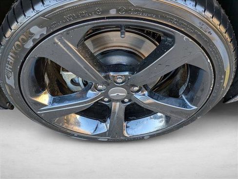 Used 2019 Genesis G70 2.0T Advanced w/ Sport Package image 14