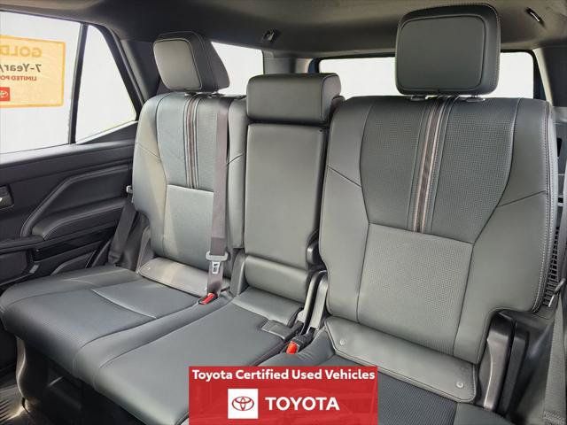 Certified 2025 Toyota 4Runner Limited AWD/4WD image 15
