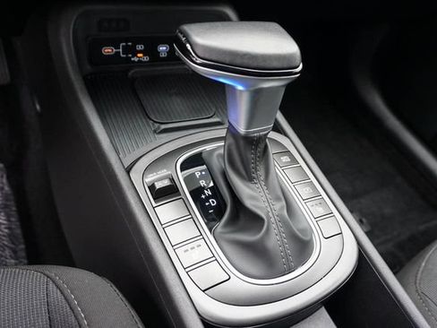 Used 2026 Hyundai Kona SEL Sport FWD image 16