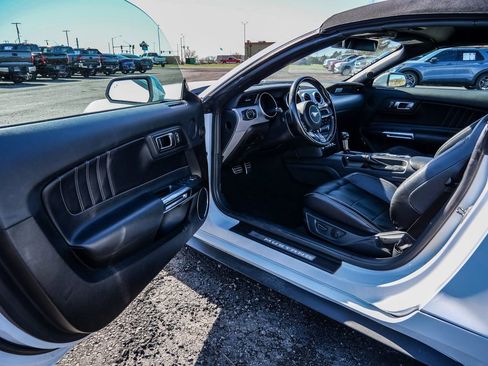 Used 2022 Ford Mustang Premium RWD image 32