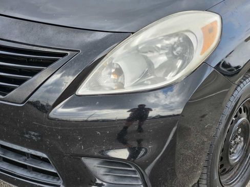 Used 2012 Nissan Versa S image 7