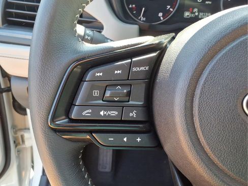Certified 2025 Subaru Forester Premium AWD/4WD image 18