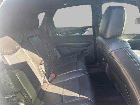 Used 2023 Cadillac XT5 Premium Luxury image 25