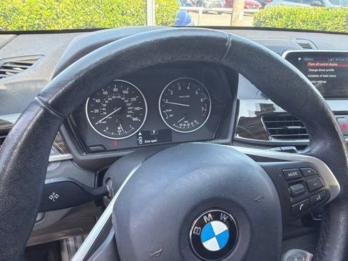 Used 2018 BMW X1 xDrive28i AWD/4WD image 1