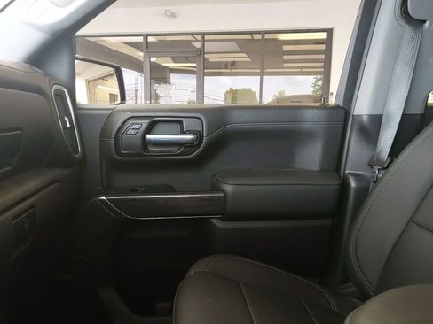 Used 2021 Chevrolet Silverado 1500 LTZ w/ LTZ Premium Package AWD/4WD image 29