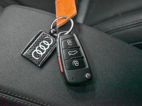 Used 2022 Audi Q3 2.0T Premium Plus w/ Premium Plus Package image 25