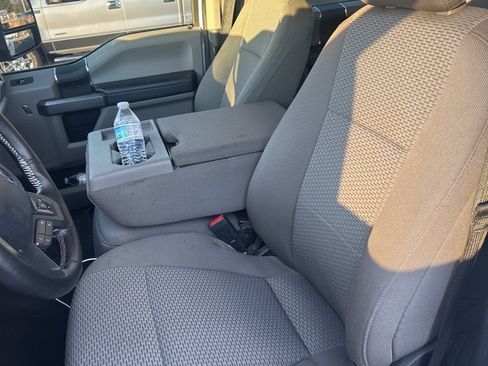 Used 2020 Ford F350 XLT image 7