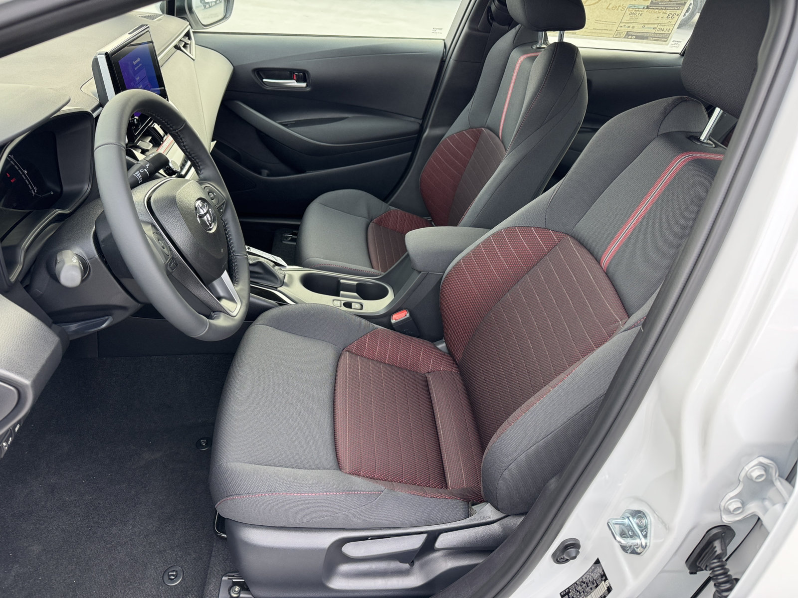 New 2027 Toyota Corolla SE FWD image 2
