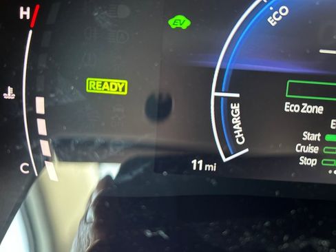 New 2026 Toyota Camry LE image 10