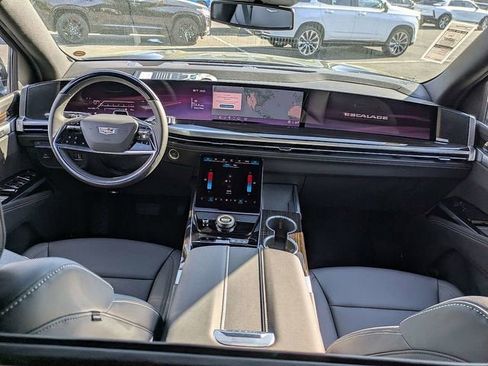New 2026 Cadillac Escalade 2WD image 19