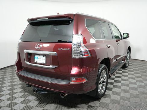 Used 2019 Lexus GX 460 Luxury w/ Preferred Accessory Package AWD/4WD image 5