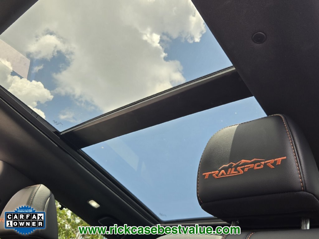 Used 2024 Honda Pilot TrailSport image 23