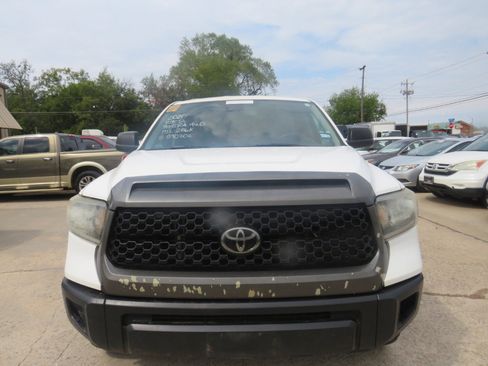 Used 2020 Toyota Tundra SR image 2