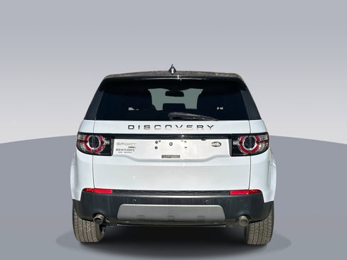 Used 2019 Land Rover Discovery Sport Landmark image 4