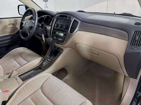 Used 2003 Toyota Highlander V6 image 28