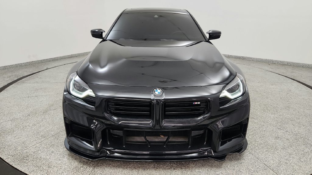 Used 2023 BMW M2 w/ Lighting Package RWD image 9