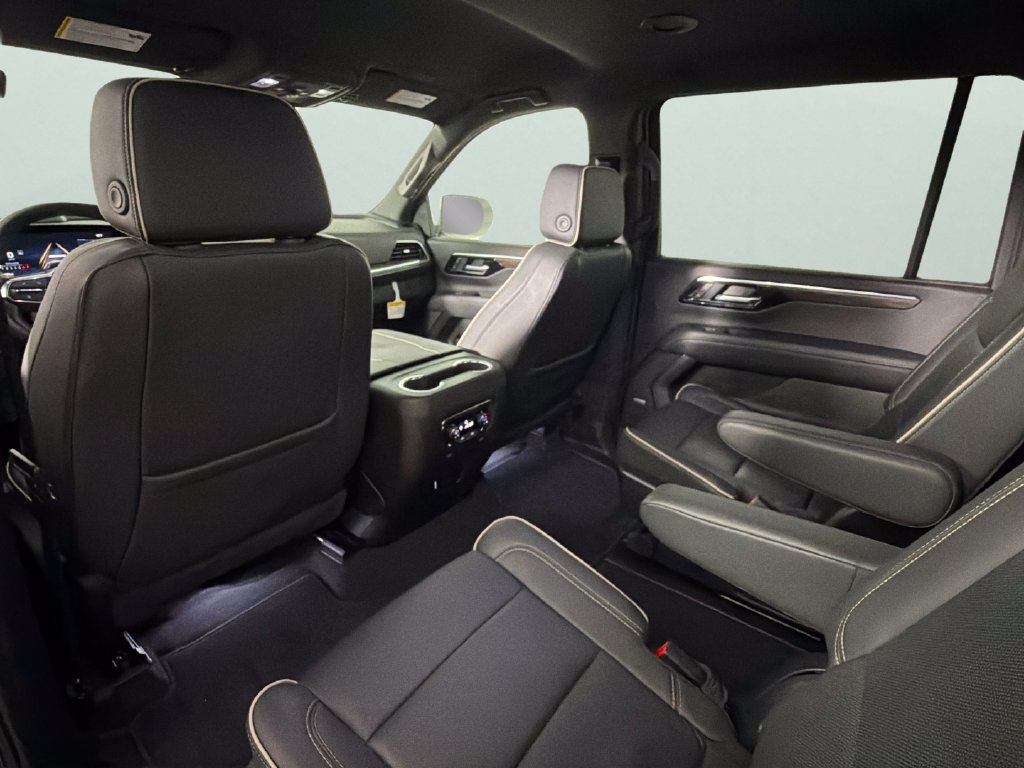 Certified 2025 Chevrolet Suburban Premier RWD image 28