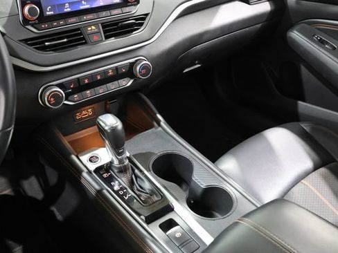 Certified 2020 Nissan Altima 2.5 SR w/ Premium Package AWD/4WD image 22