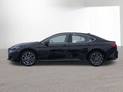 New 2026 Toyota Camry XLE image 9