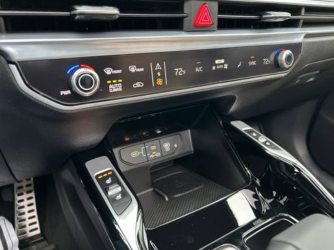 New 2026 Kia Sorento SX Prestige image 25