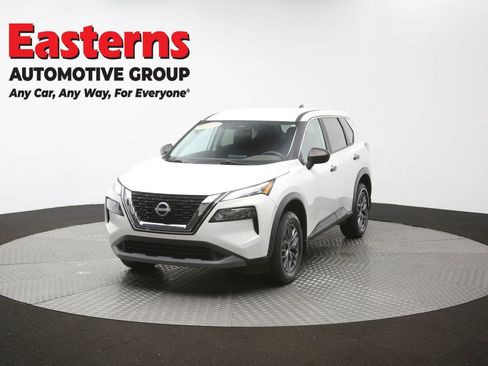 Used 2023 Nissan Rogue S AWD/4WD image 56