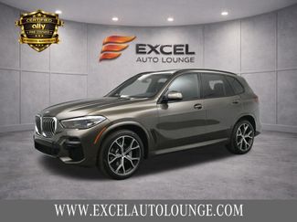 Used 2022 BMW X5 xDrive40i w/ M Sport Package AWD/4WD video 1