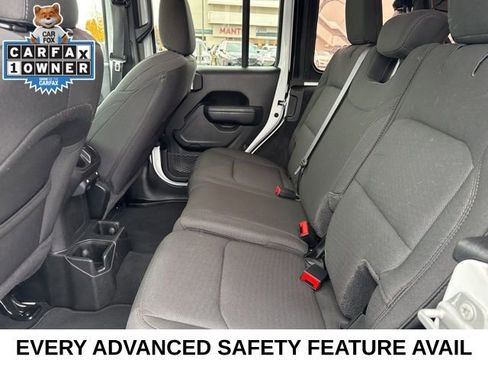 Used 2022 Jeep Wrangler Unlimited Sport S image 24