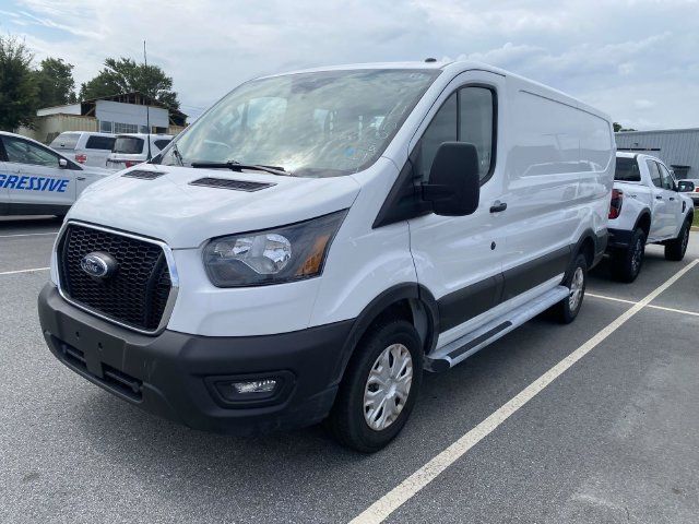 Certified 2025 Ford Transit 250 Low Roof w/ Exterior Upgrade Package RWD image 3