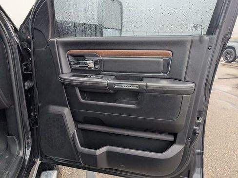Used 2015 RAM 2500 Laramie image 5