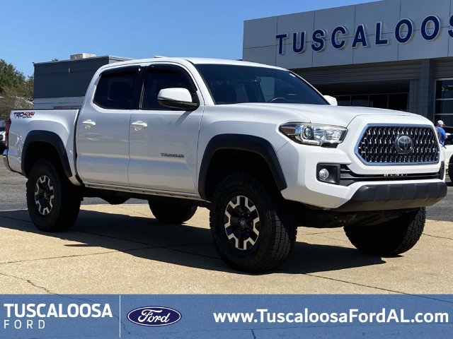 Used 2019 Toyota Tacoma TRD Off-Road AWD/4WD image 1