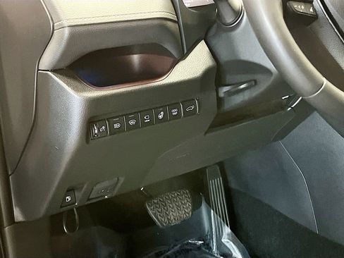 Used 2024 Toyota RAV4 Limited w/ Advanced Technology Package AWD/4WD image 10