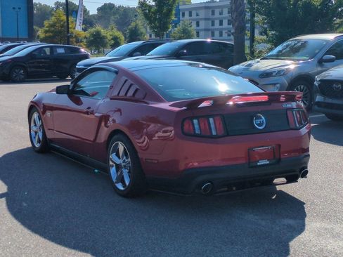 Used 2010 Ford Mustang GT Premium RWD image 6