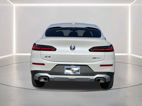 Used 2025 BMW X4 xDrive30i image 24